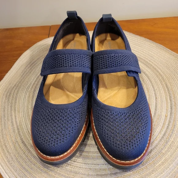 🩰EUC~ EASY SPIRIT VENNA Mary Jane Flats - Picture 3 of 6